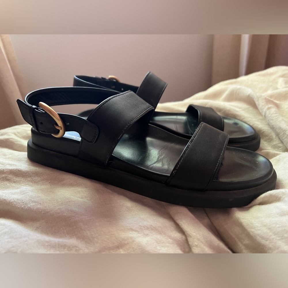 Gianvito Rossi Leather sandals